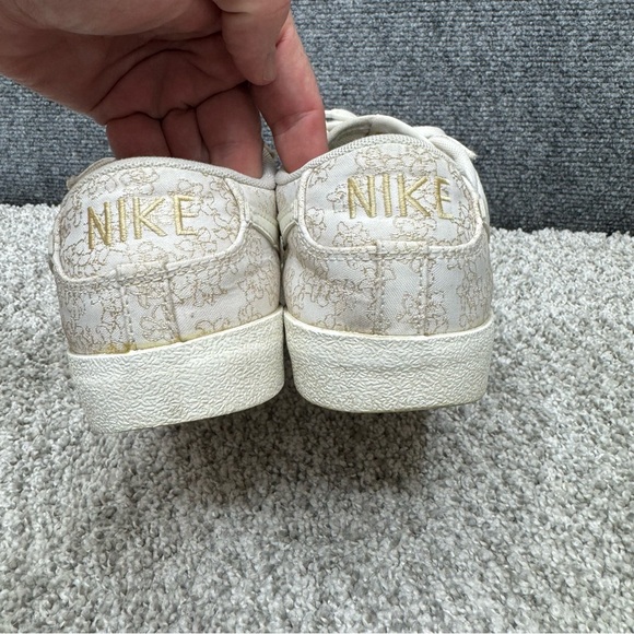 Nike Blazer Low 77 SE Daisy Jacquard Sesame Shoes DR9955 100 women's size 11 - Picture 4 of 8